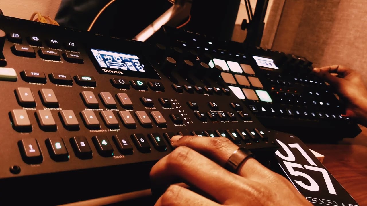 Bob Loves Bass, Breaks & Acid - Elektron Tonverk & Analog Rytm