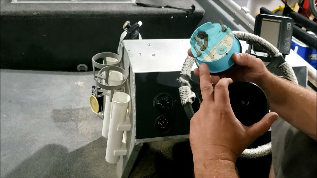 Установка тахометра подвесного мотора Johnson / Evinrude