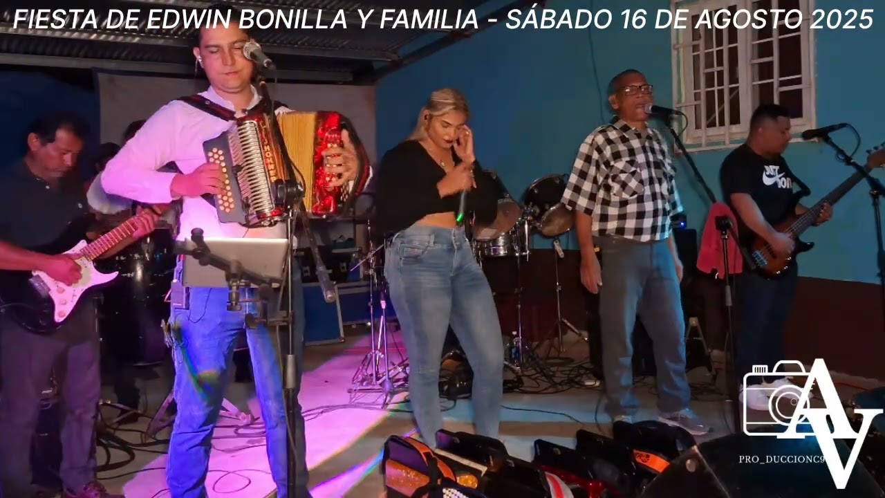 TEMA: ME OLVIDARE DE TI - ROGELIN ÁVILA Y LAS ESTRELLAS DE AZUERO 