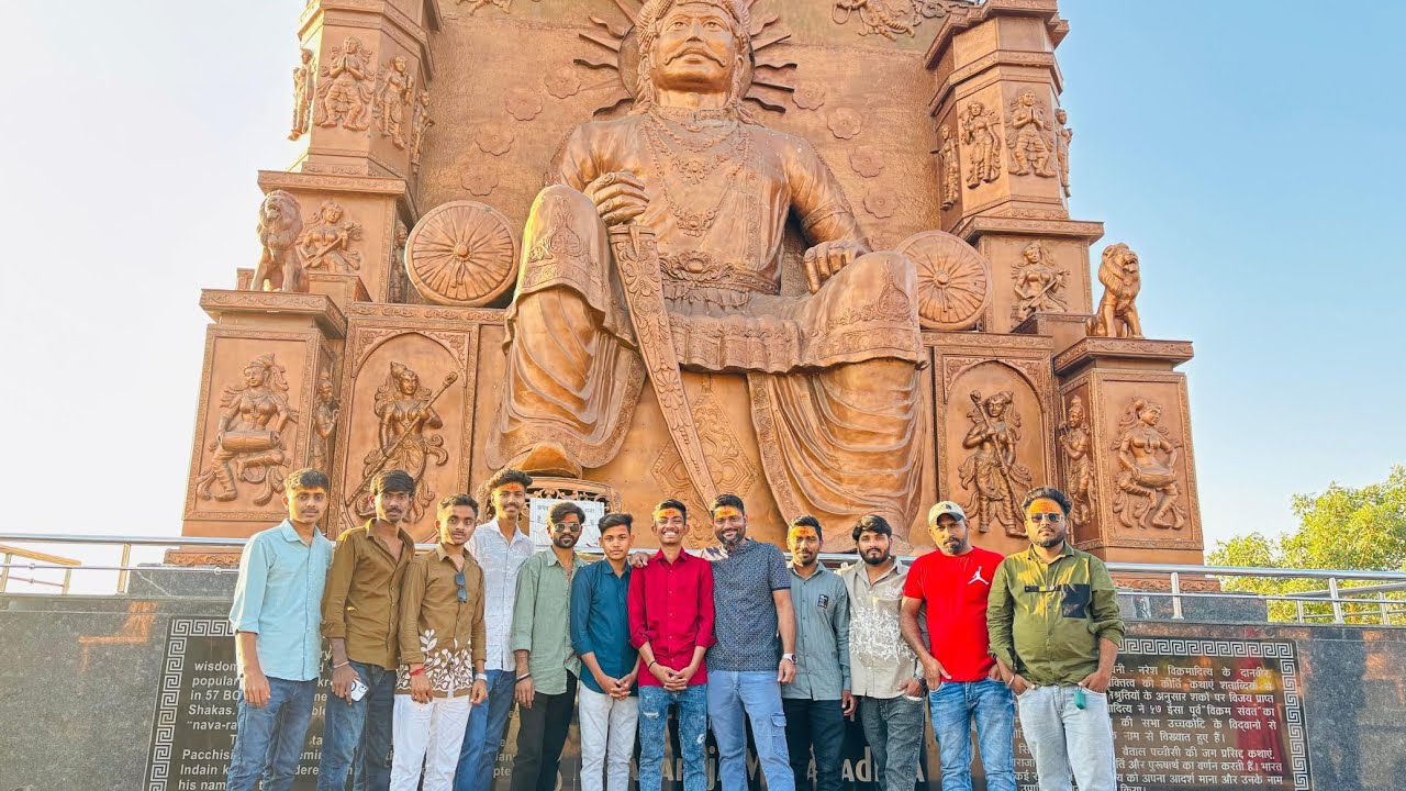 Ujjain trip full vlog 😍🤯#omkareshwar #ujjain #fullvlog #gujarativlog #vlog #vlogger #funnyvlog 