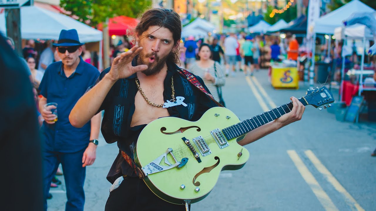Guitar Zack Wiesinger with Misaligned Mind 