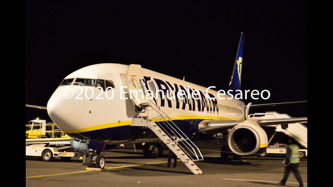 TRIP REPORT | RYANAIR | BOEING B737-800 | Brussels Charleroi - MIlan Bergamo | Value Economy