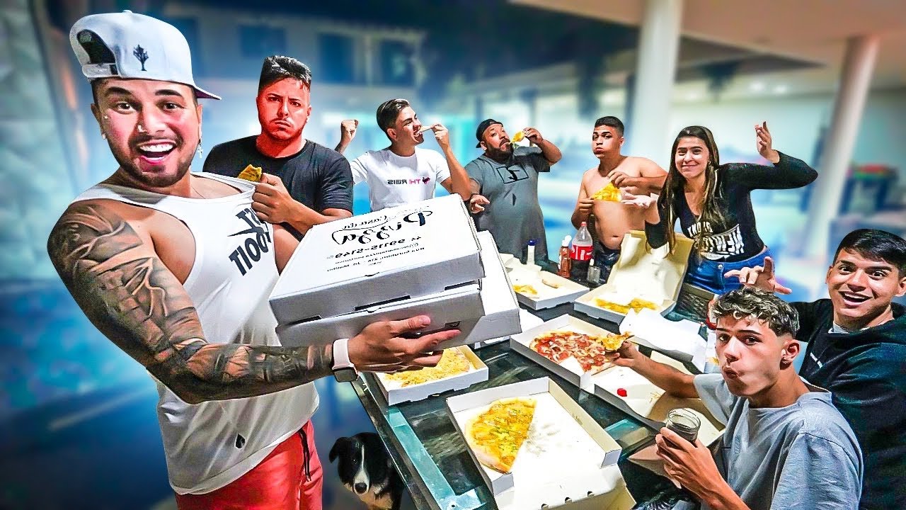 COMPREI TODAS AS PIZZAS DO CARDÁPIO COM O CARTÃO DO RENATO 😂 !! * mais de $1.080,00 em pizza kkkk *
