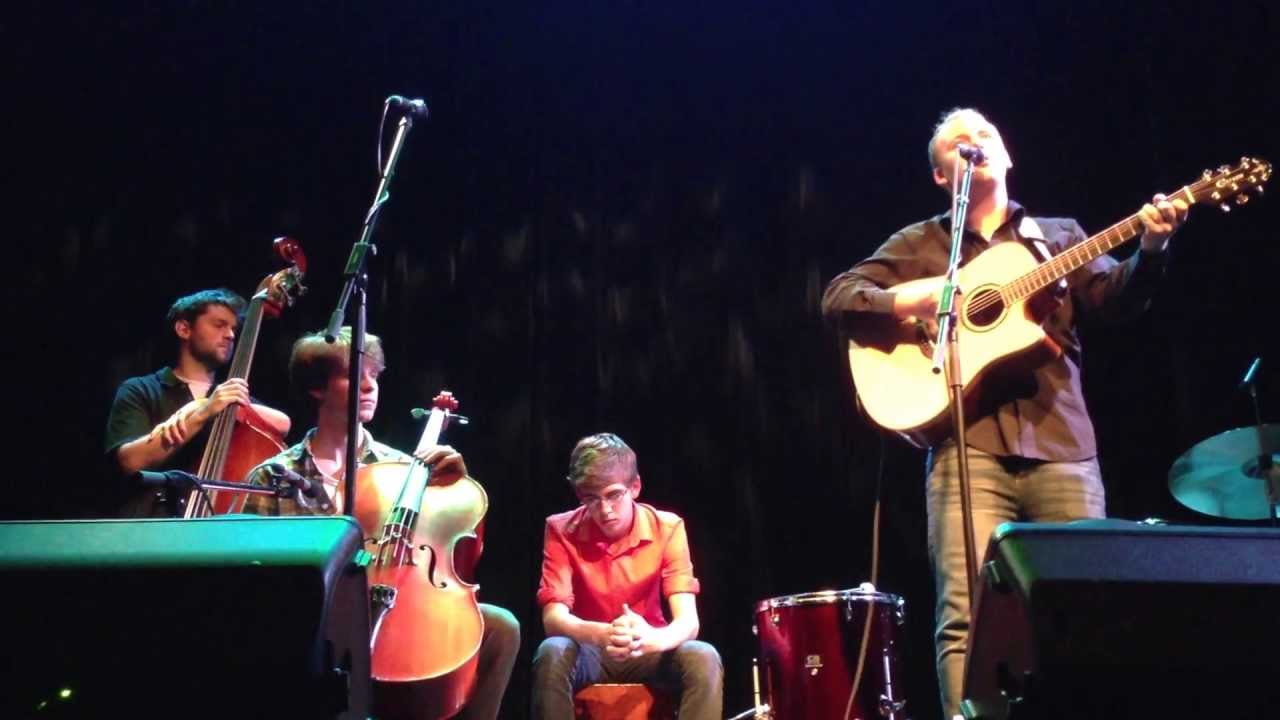 Lucas Reeves - Dirty Laundry - LIVE