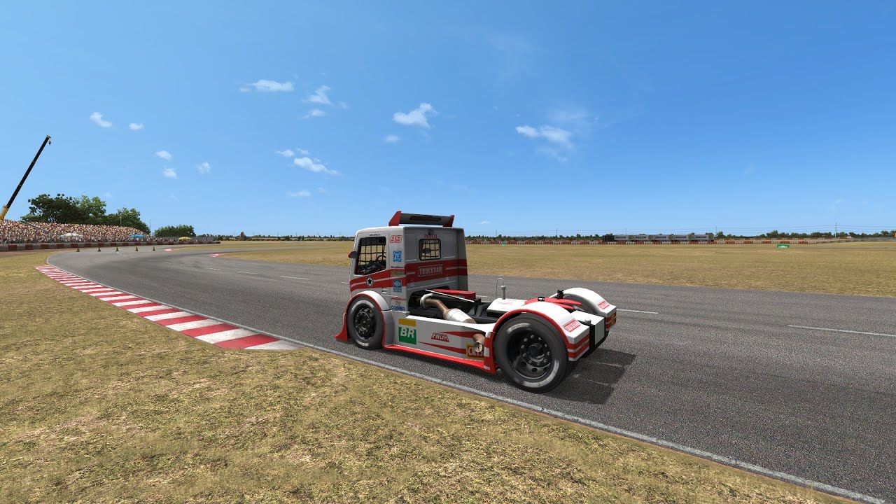 Formula Truck 2013 #5 - Iveco #99 Luiz Lopes on Buenos Aires Circuito No 6