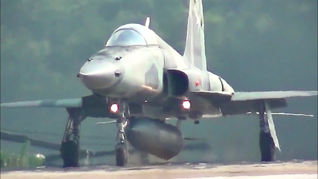 COPE TIGER 2012 - Mass Take off