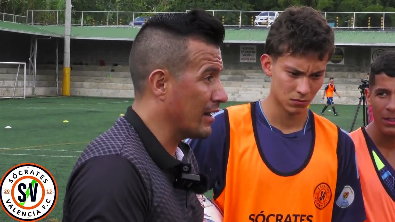 Entrenamiento de tipos de desmarques en el fútbol