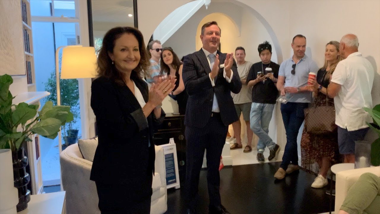 Eastern Suburbs Sydney Auction: 8 Regent St, Paddington- Doreen Wilson/PPD Real Estate