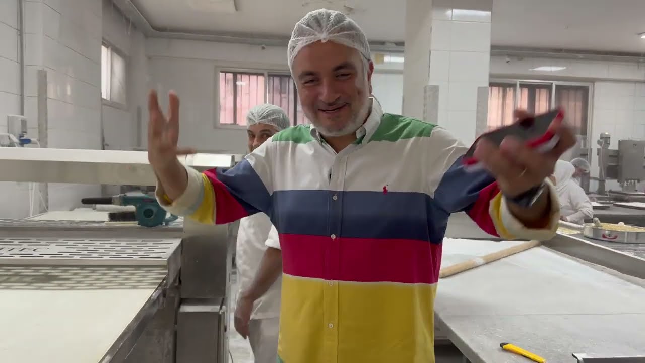 Lebanese Baklava and Oriental Sweets: How it's Made? Inside the Factory