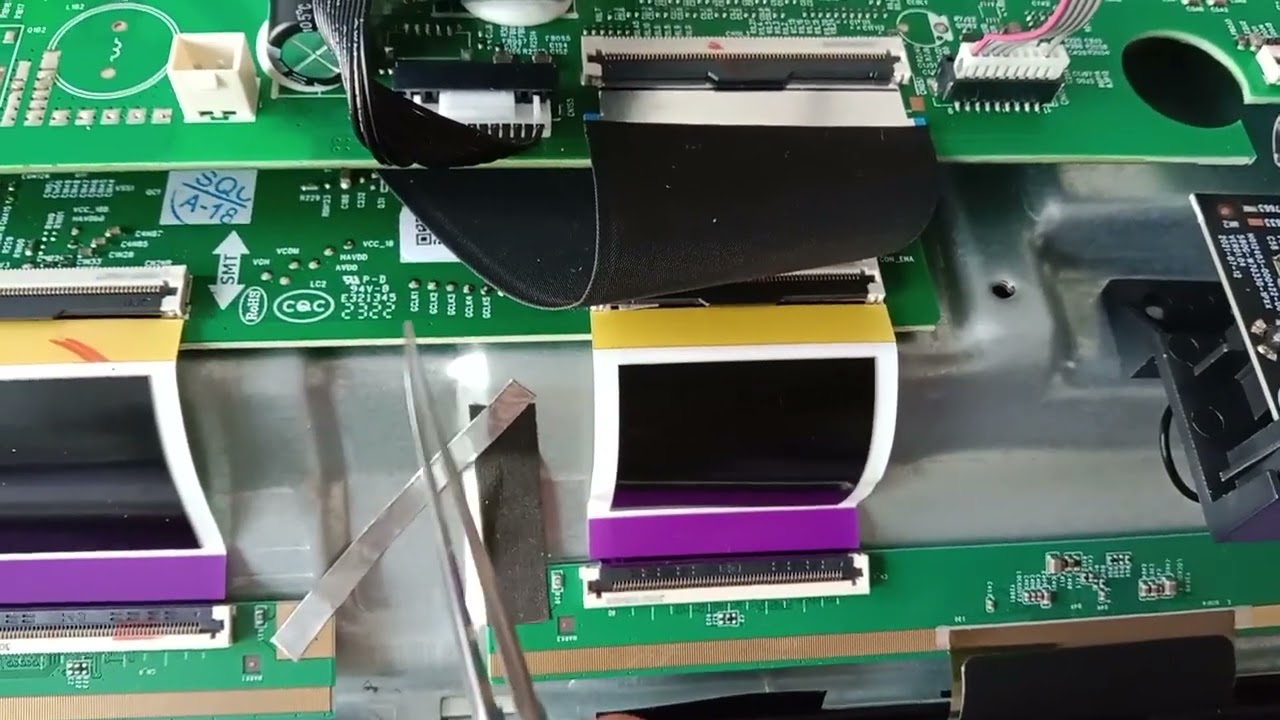 50sue7600 skyworth tv backlight on but no picture