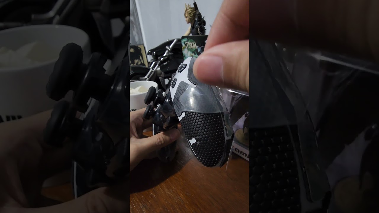 Dualsense Edge with rubberized sticker grip