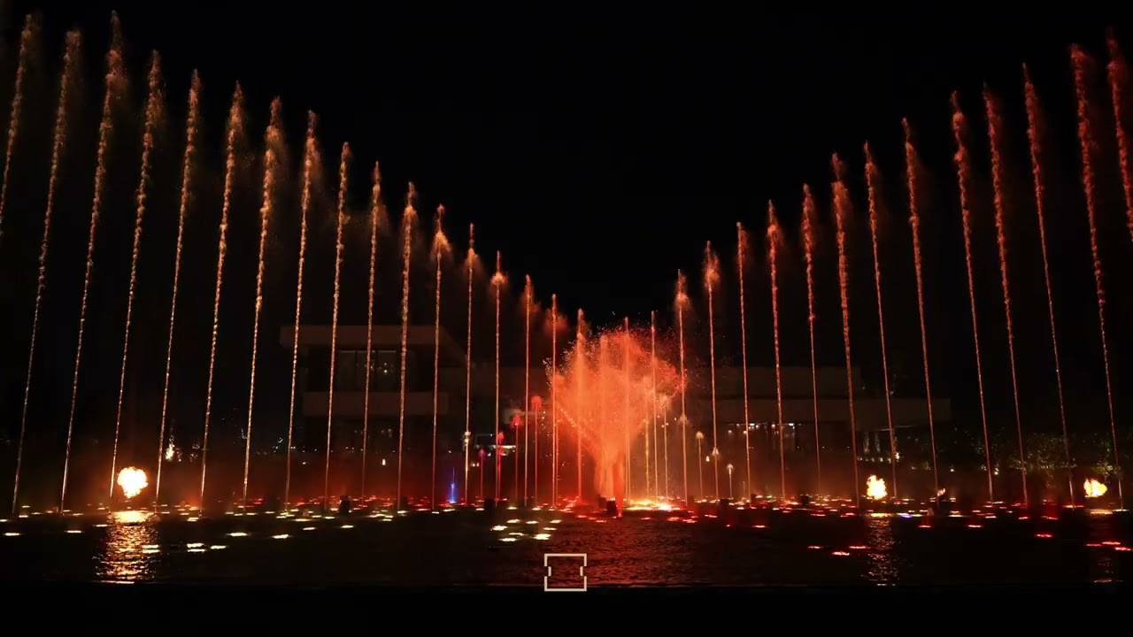 Hans Zimmer’s ‘Diamond in the Desert’ debuts as a fire-meets-water spectacle at Atlantis The Royal