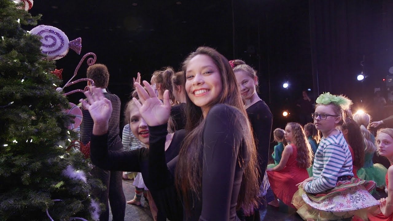 Identity Dance | The Grinch Featurette