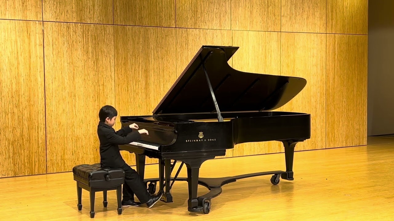 Fantasia in D Minor K.397 by Wolfgang Amadeus Mozart Performed by Jason Kang