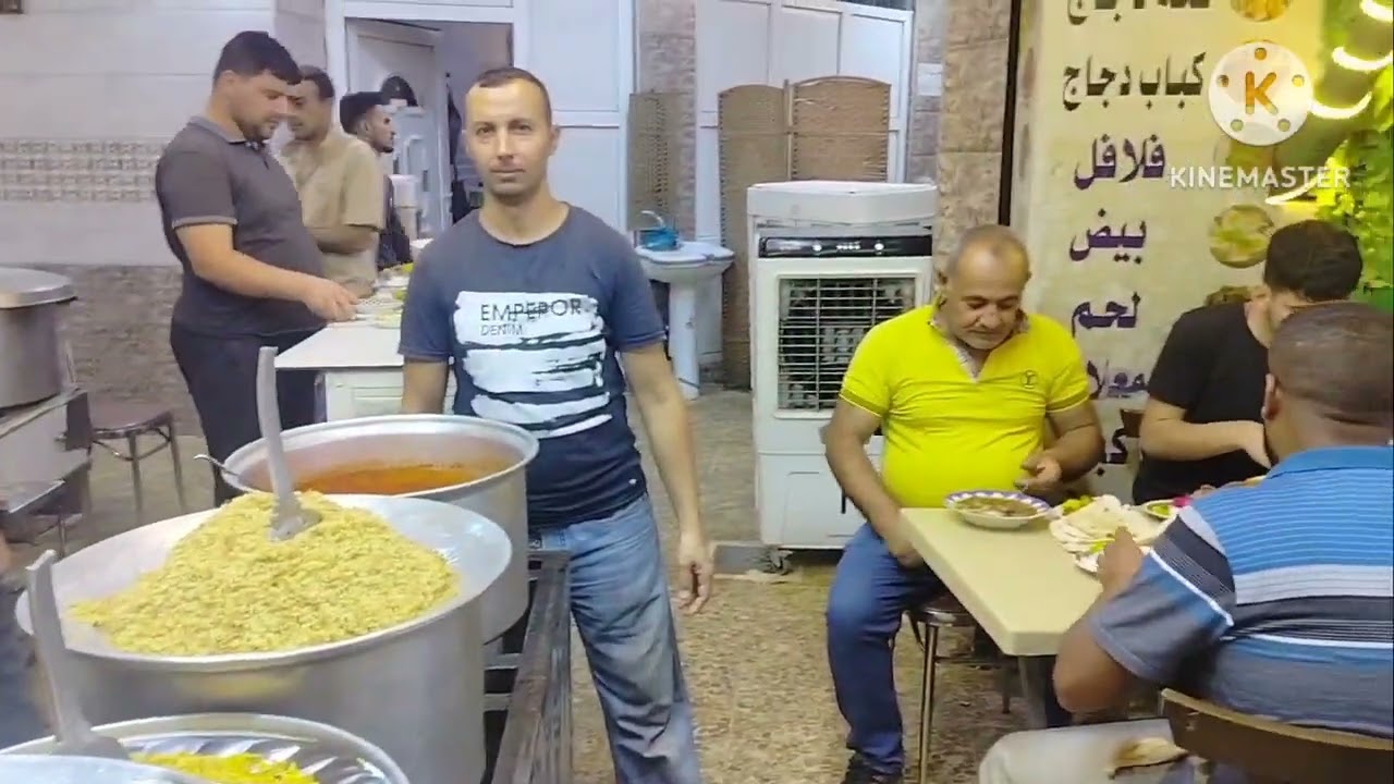 جولة حول المطاعم والمقاهي الشعبية في سوق النبي يونس عليه الصلاة والسلام