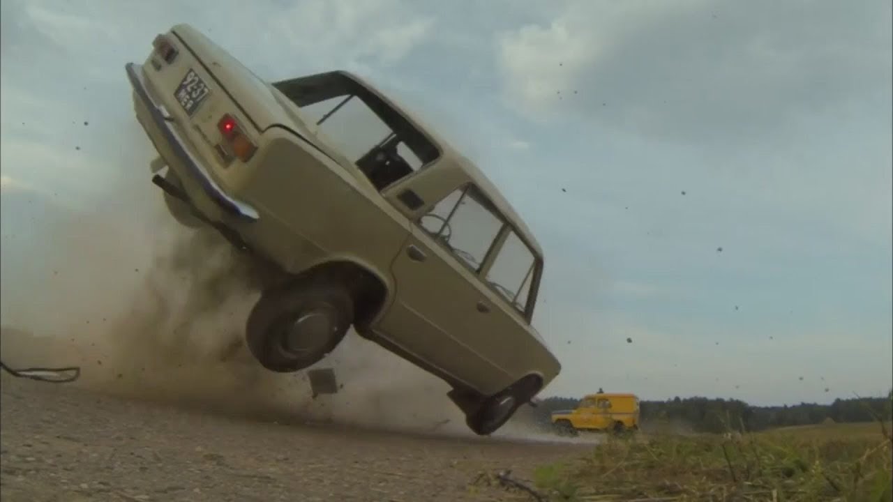 Переворот авто, сцена из фильма 