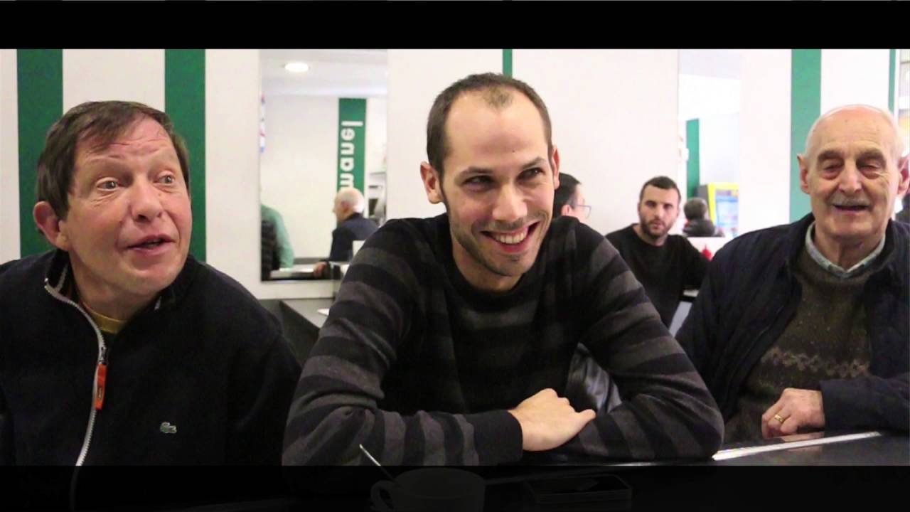 Un triple cafè americà. Ampans