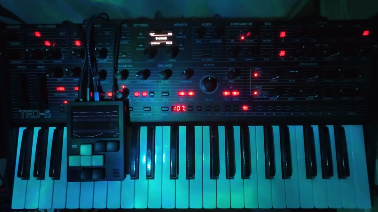 End (Dirtywave M8 Tracker + TEO-5)