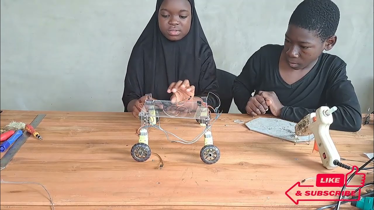 Voiture low-tech || H-LAB