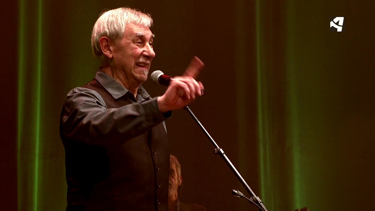 Joaquín Carbonell - El gorila