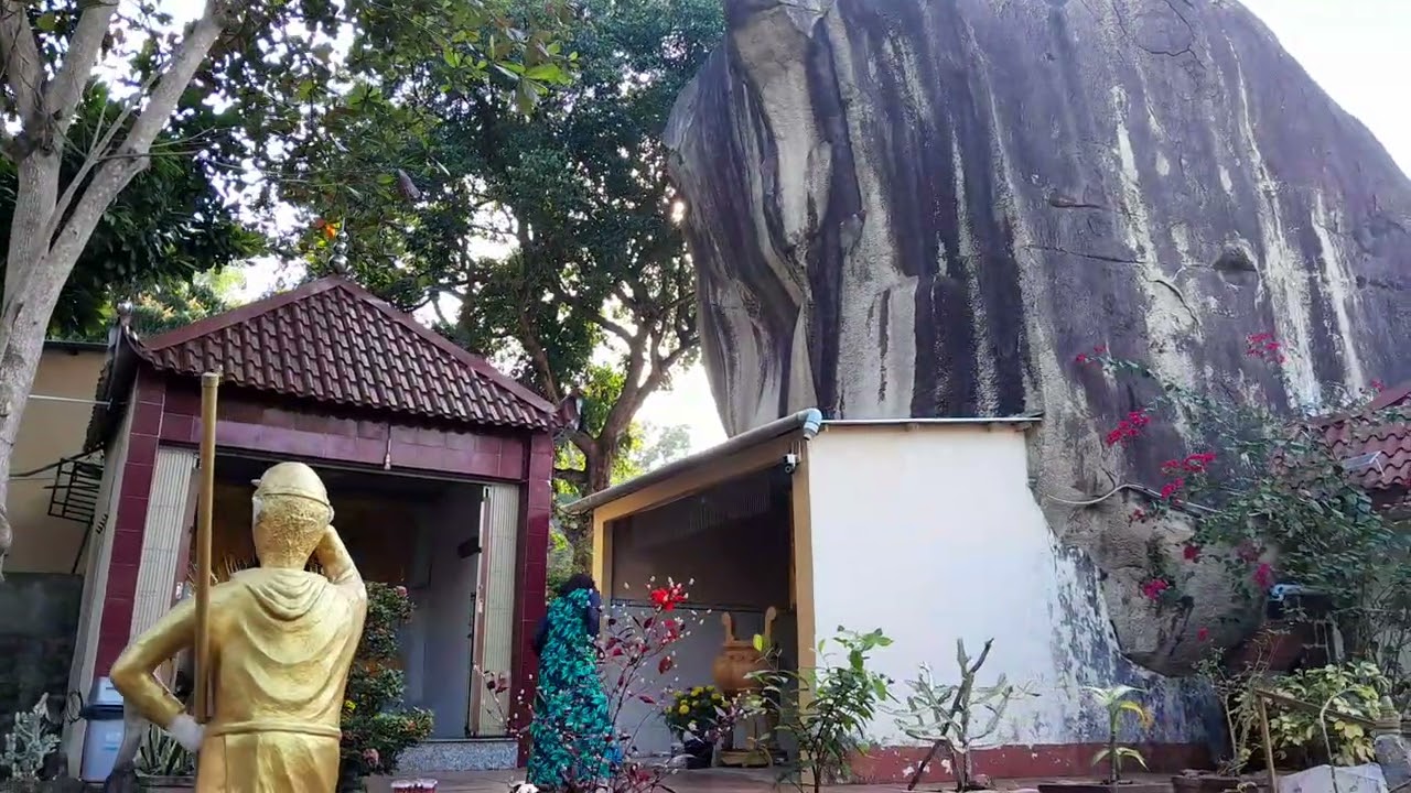Mùng 1 Tết Chiến Thần Kim Quy núi Cát