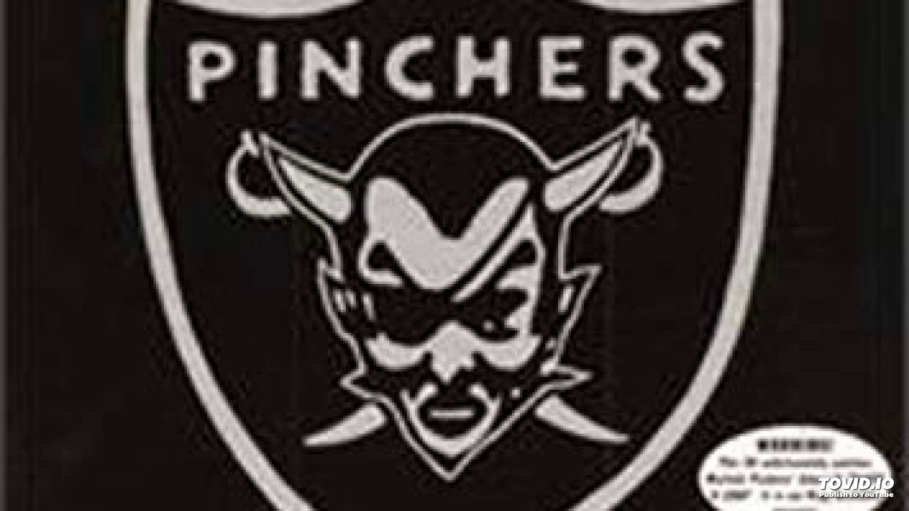 warlock pichers-back in black