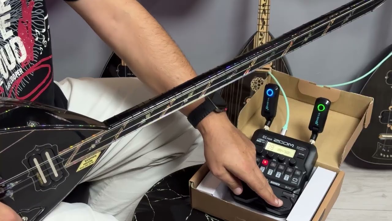 ZOOM G1 FOUR PEDAL ELEKTRO SAZ SESLERİ EGEMEN MÜZİK  0535 202 28 00