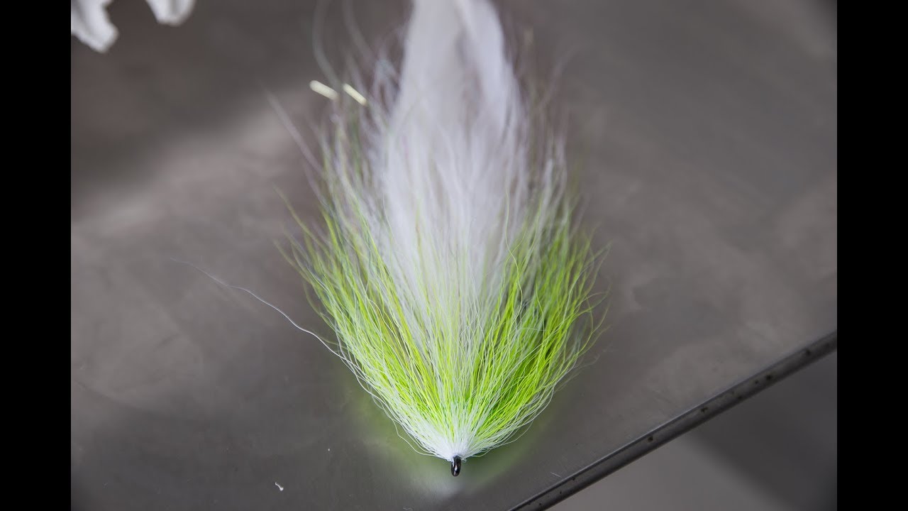 The Simple Hollow Deceiver