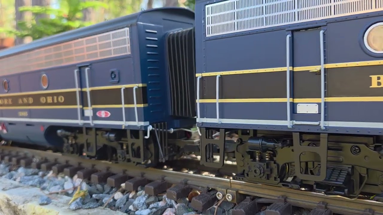 B&O Passenger Train #passengertrain #modelrailroad #modelrailway #modeltrain #gscale #gardenrailroad