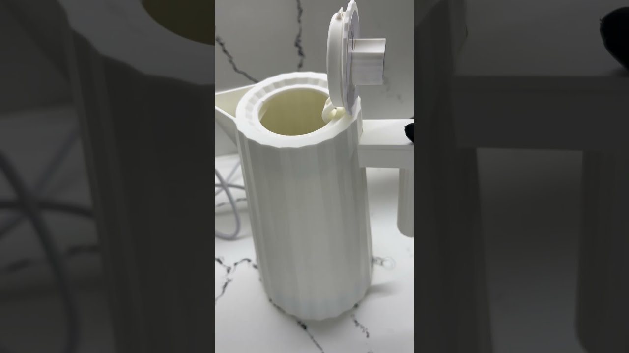 Электрический чайник Alessi Plisse 1,7 л, белый