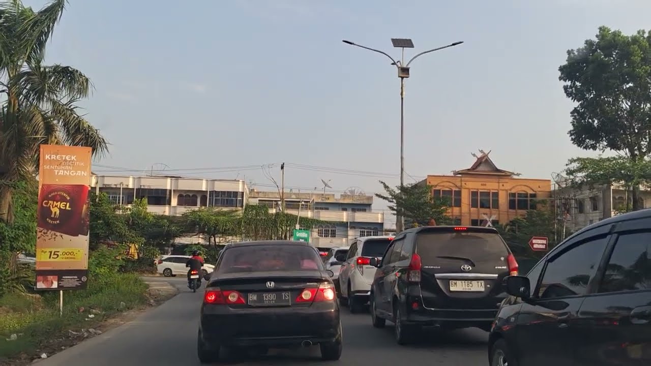Jalan ruau, suasana kota pekanbaru #perjalanan #automobile #riauhits 