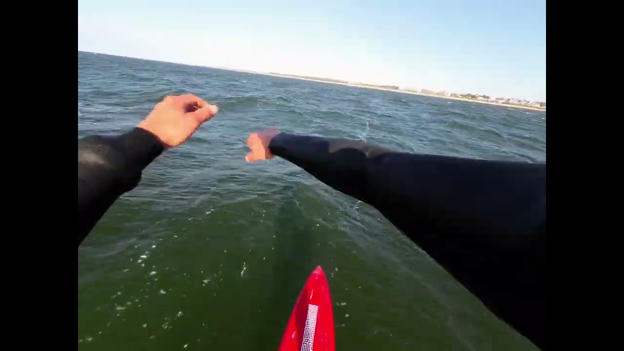 Ozone Pocket Rocket 3m² Parawing on the Axis Mako 8'6 aka Frank Foilboards