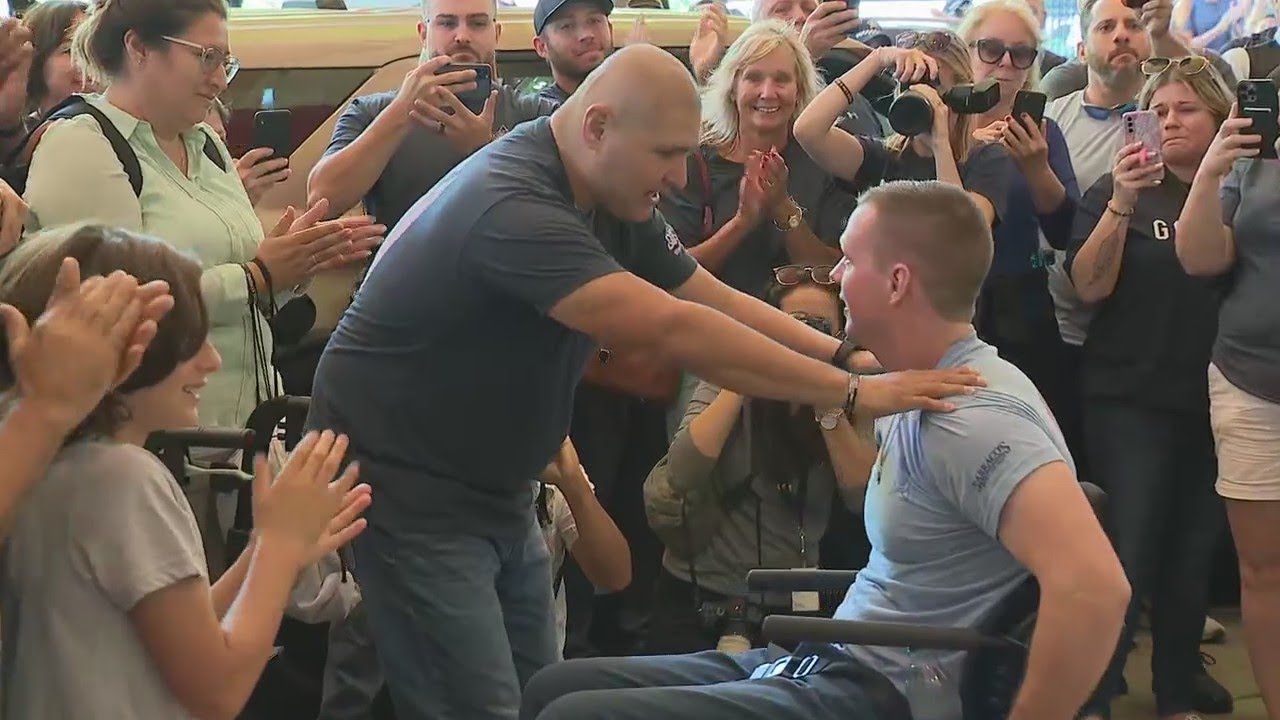 Chicago Police Officer Danny Golden released from rehabilitation center after July shooting paralyze