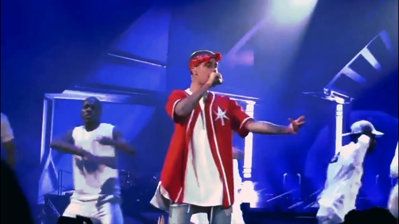 Justin Bieber - Get Used To It (Purpose Tour Montage)