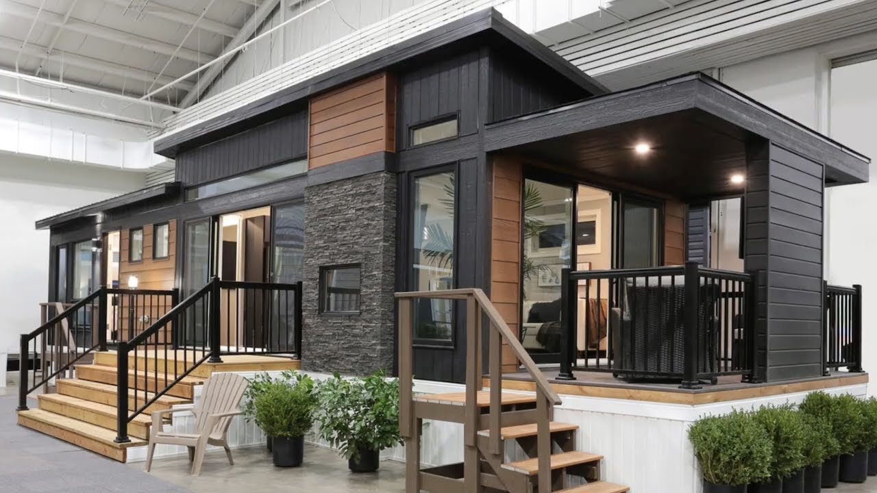 Absolutely Fabulous Black Diamond 550-2020 Edition Park Model for Sale