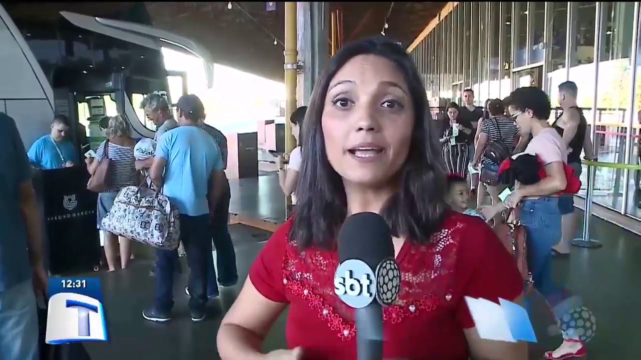 Movimento de passageiros na rodoviária de Maringá aumenta - Tribuna da Massa (25/12/19)