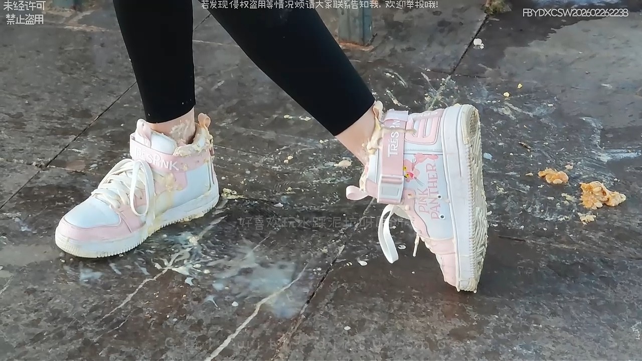 Pink and white High top sneakers with some food(ENG)(Full video 36m25s)