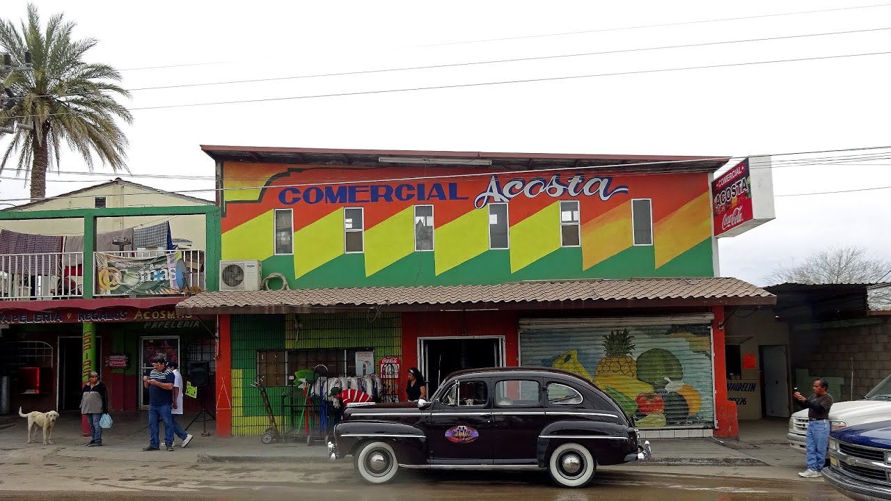 1947 Ford "Old Henry" drives into Mexico