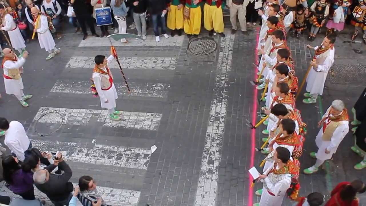 Escuadra de blancs - Filà Maseros capità 2013