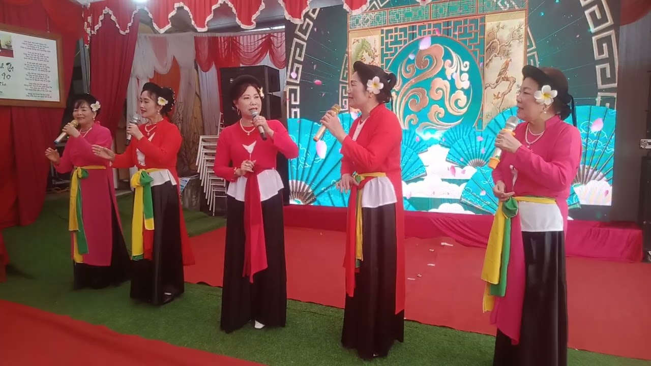 Văn nghệ chúc mừng thọ cụ N V Định: Quảng Yên 90 tuổi xuân BN