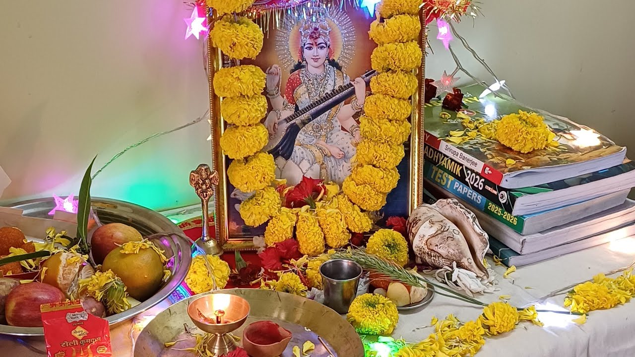 Saroj devi is live वसंत पंचमी की हार्दिक शुभकामनाएं आप सभी को दोस्तों जल्दी से आ जाइए🙏🙏🌸🙏🌸
