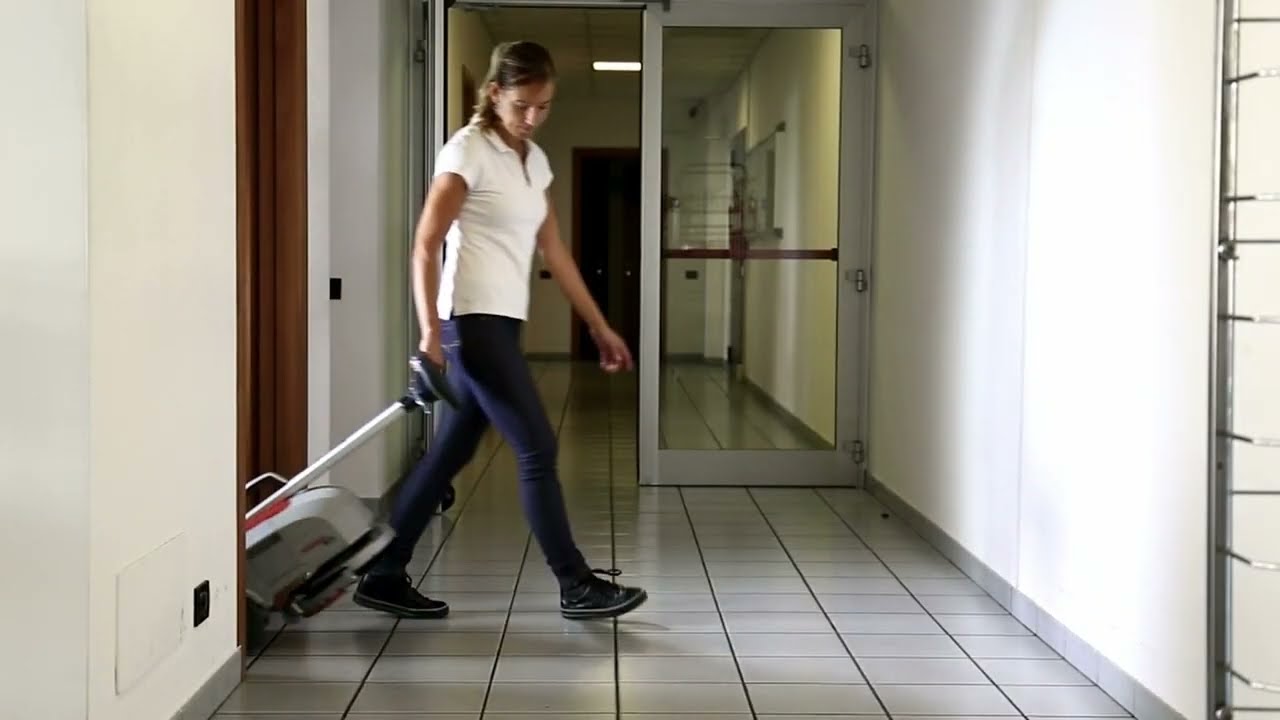 Comac Vispa XS Battery Floor Scrubber