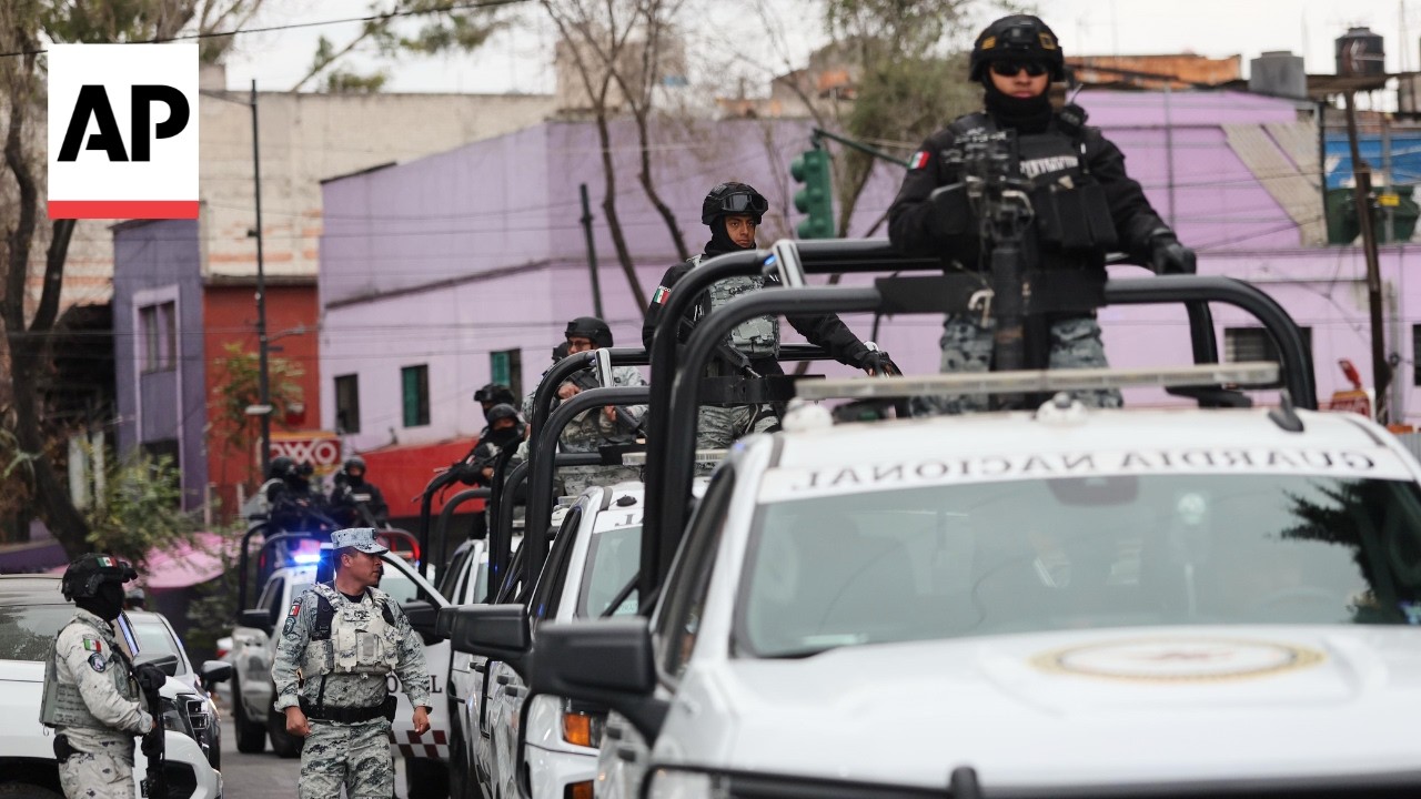 US tourist in Mexico recounts experiencing clashes between army and cartel