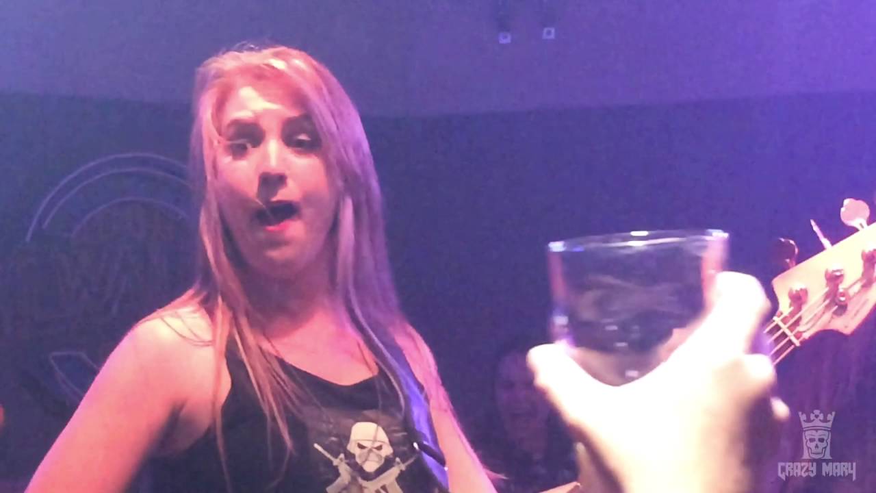 Iron Ladies - Wasted Years (Live Milwaukee American Bar/SP) Feat. Daísa Munhoz