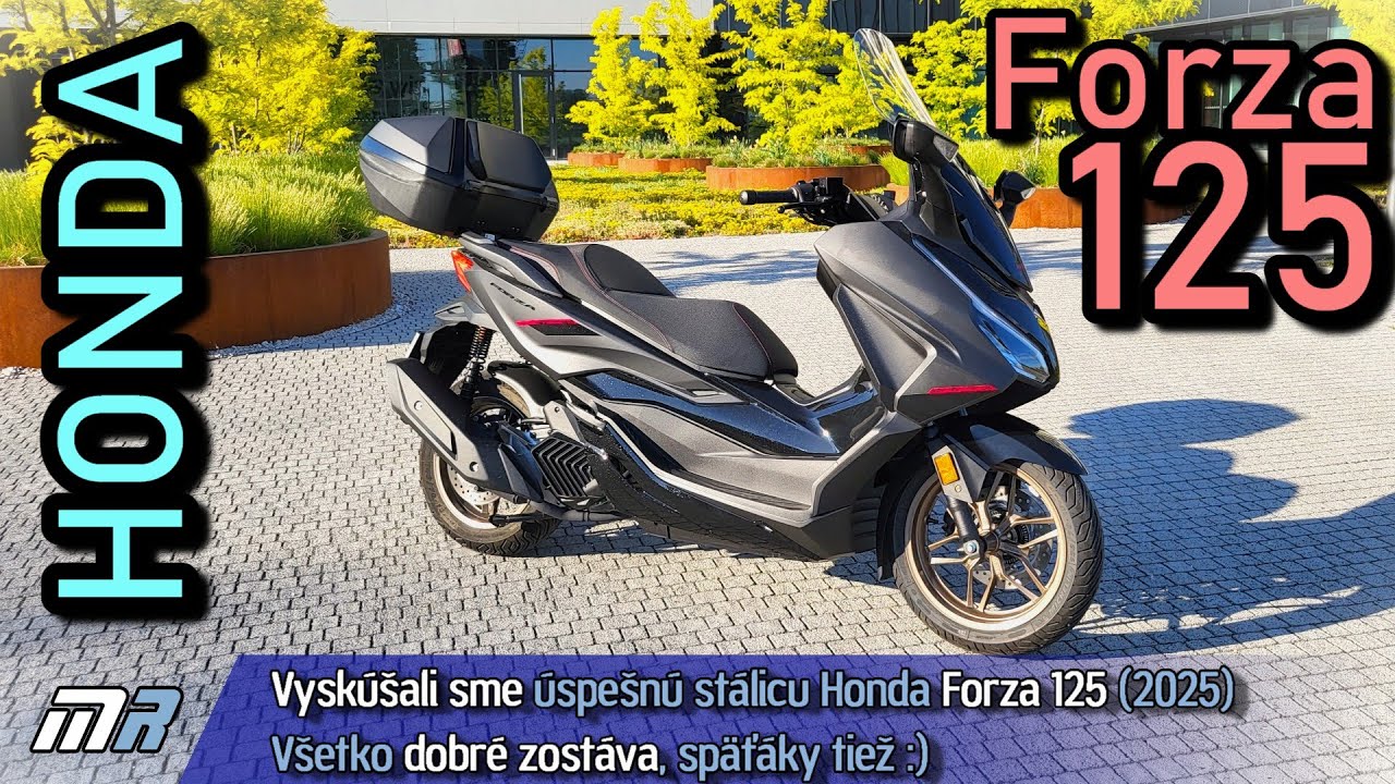 Vyskúšali sme stálicu Honda Forza 125 (2025) - všetko dobré zostáva, späťáky tiež - motoride.sk