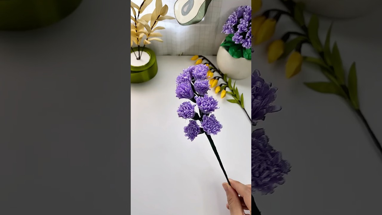 Handmade Ribbon Flowers &ndash; Easy and Stunning! #diyribbonflower