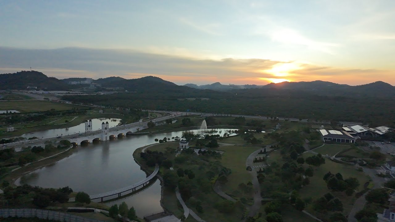 Dragonfly Park @ Eco Grandeur