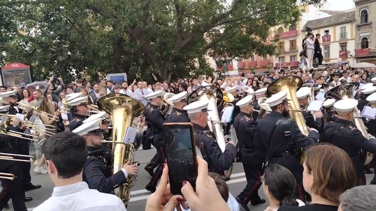ROSARIO DE CÁDIZ CON LA ESTRELLA 2024. Llegada al Altozano.