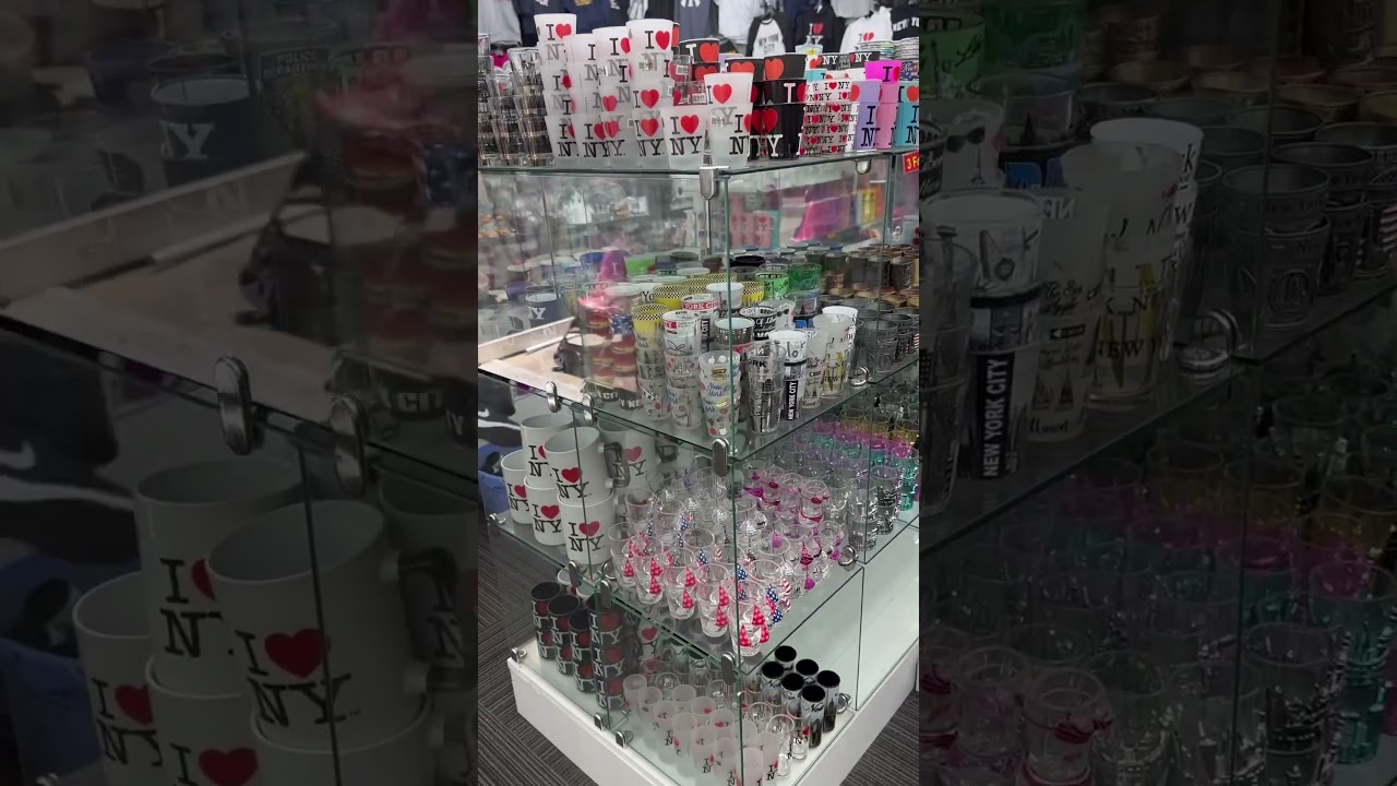 Gift shop at Chinatown. Canal street New York # bulangbatu