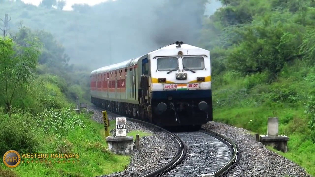 Diesel Trains Speeding through exotic Udaipur in Rains | Rajasthan Monsson